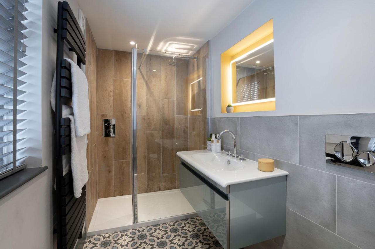 Spacious - Contemporary Home - Central Ambleside - Parking Екстериор снимка